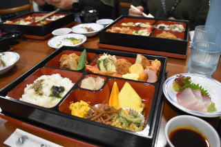 サンセットリゾート昼食